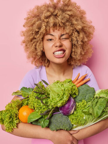 Featured Image for the Chew and Lush article "Vegan vs Plant-Based"
